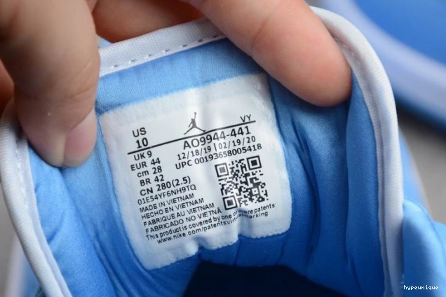 HYPE (W) Air AO9944-441 Low UNC 1 Jordan 0707